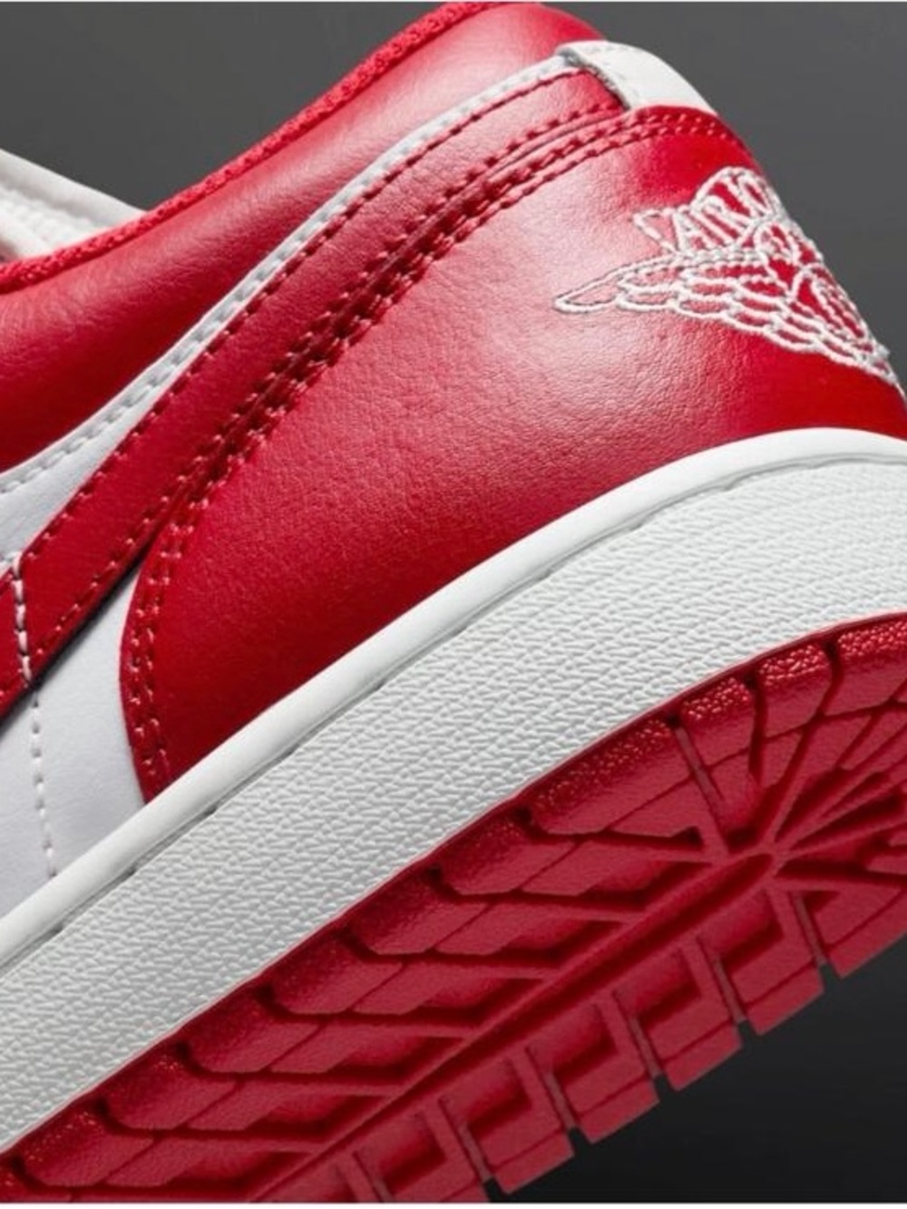 Men's Low-Top Leather Sneakers in Red and White